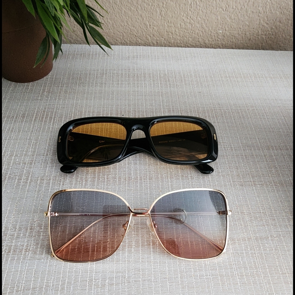 Set of 2 brand new sunglasses.
